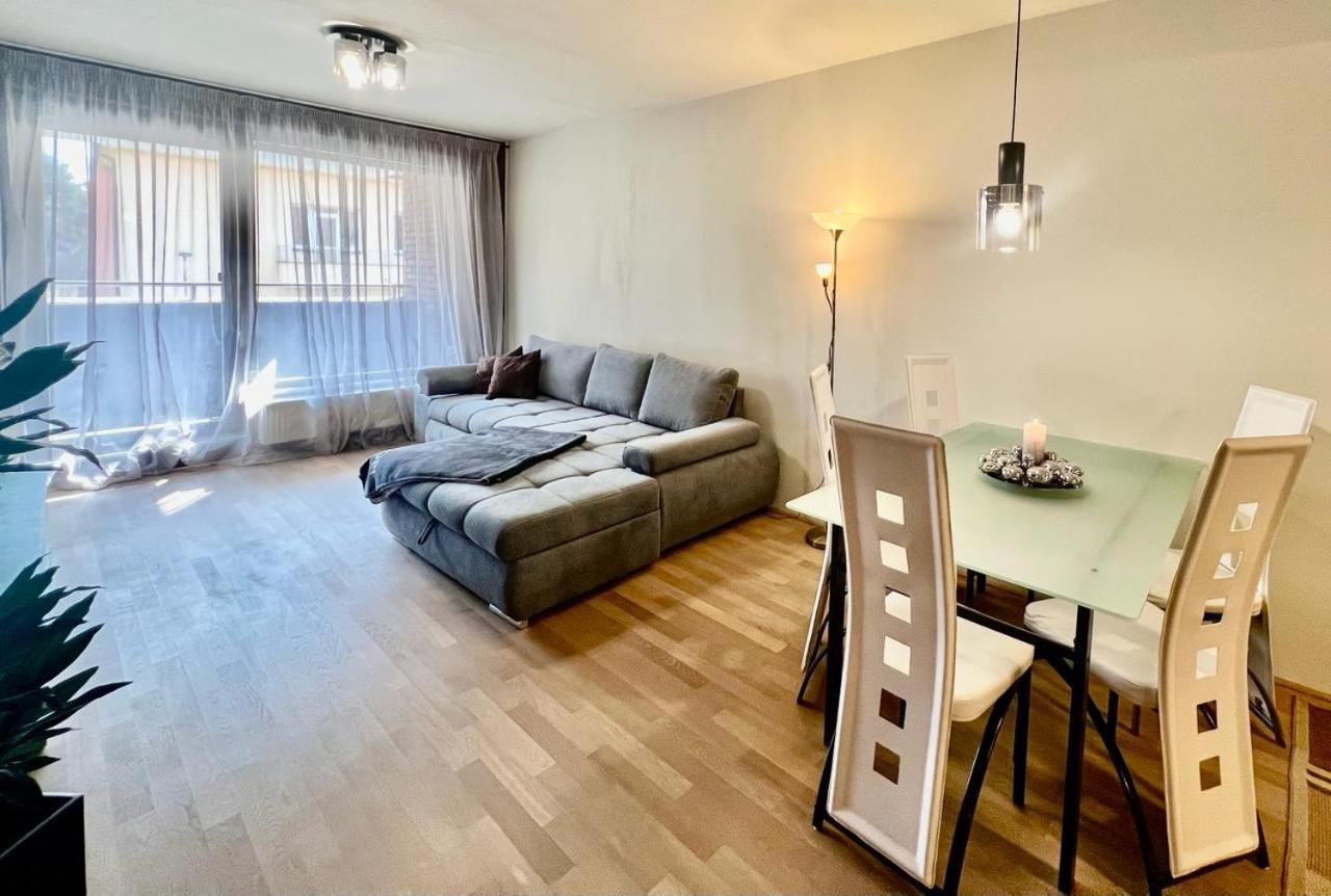 Luxury Apartment In Prague And Free Parking Exteriér fotografie