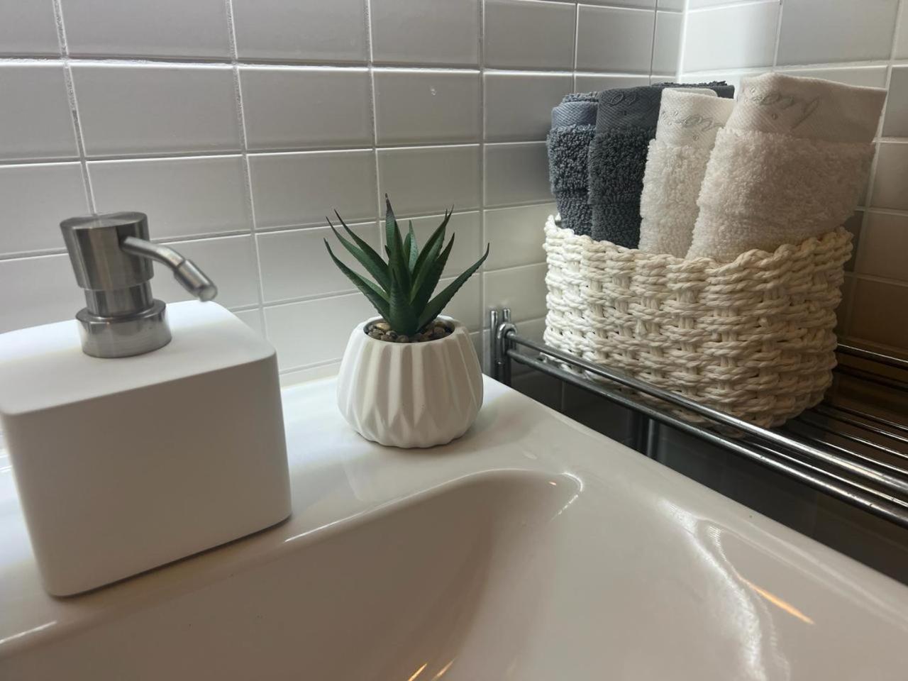 Luxury Apartment In Prague And Free Parking Exteriér fotografie