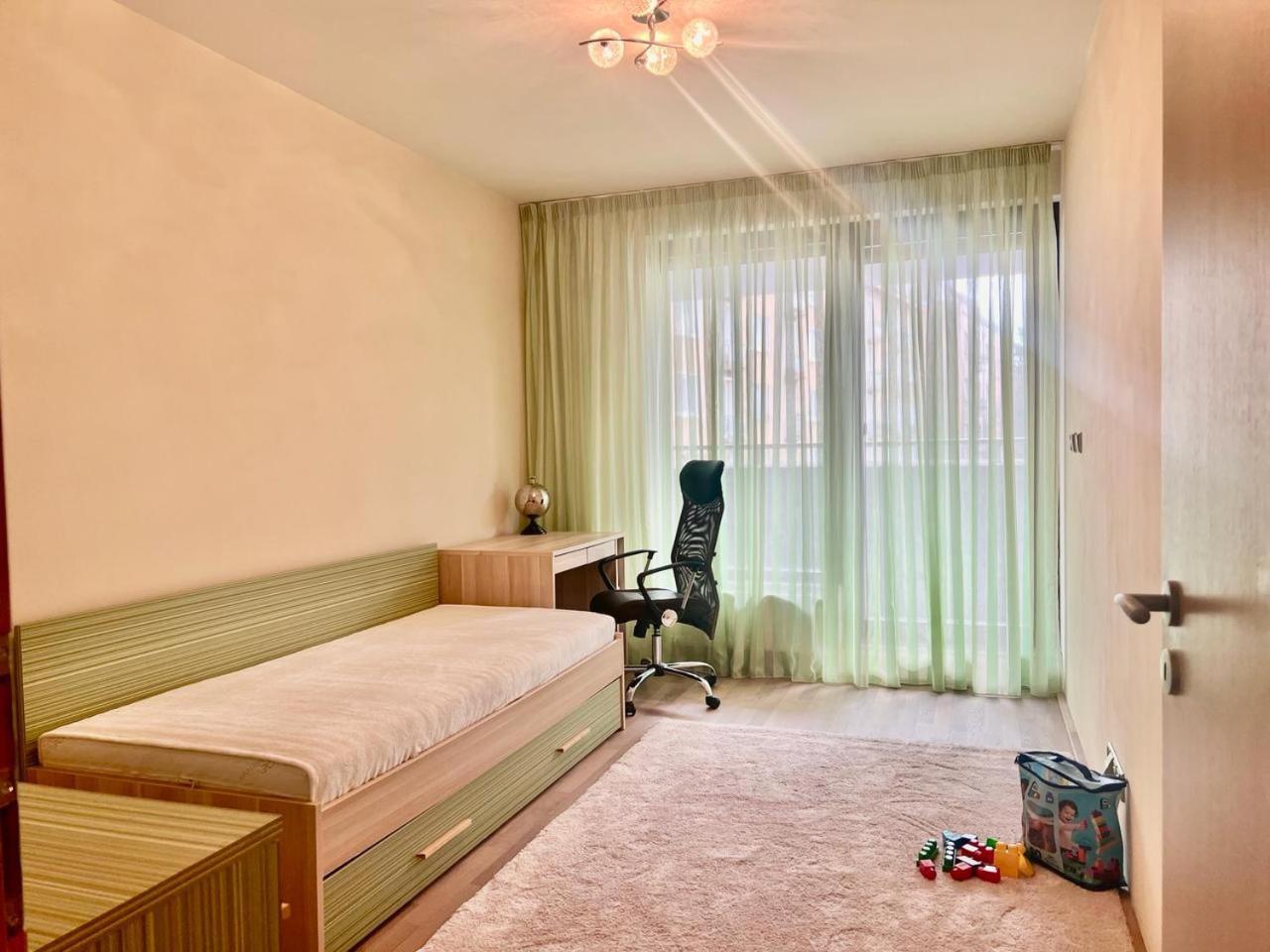 Luxury Apartment In Prague And Free Parking Exteriér fotografie